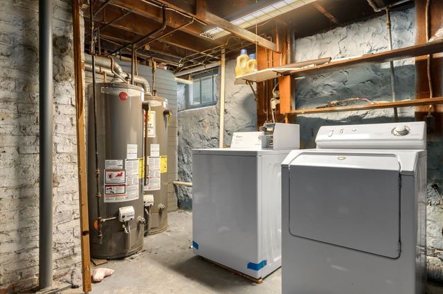 11-11A Concord St, Lynn, MA 01902