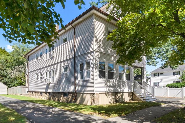 11-11A Concord St, Lynn, MA 01902