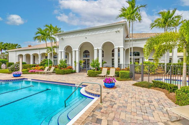 107 Via Escobar Place, Palm Beach Gardens, FL 33418