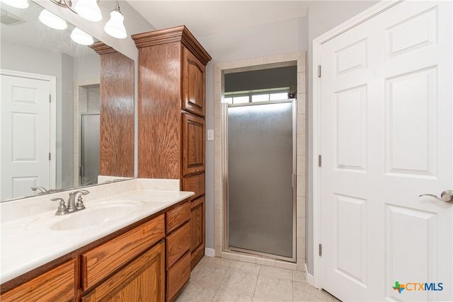 409 Northcliffe Drive, Belton, TX 76513