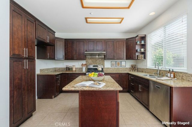 8727 Woodward Ct, Rancho Cucamonga, CA 91730