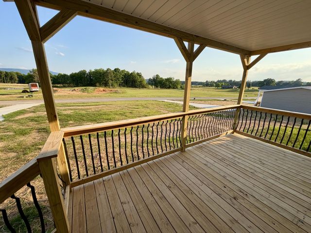 285 County Road 784a, Etowah, TN 37331