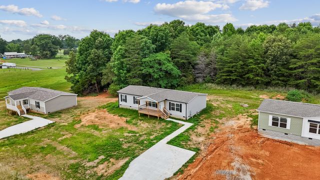 285 County Road 784a, Etowah, TN 37331