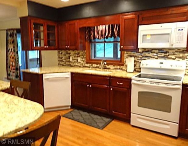 1627 Deerwood Drive, South Saint Paul, MN 55075
