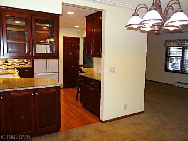 1627 Deerwood Drive, South Saint Paul, MN 55075