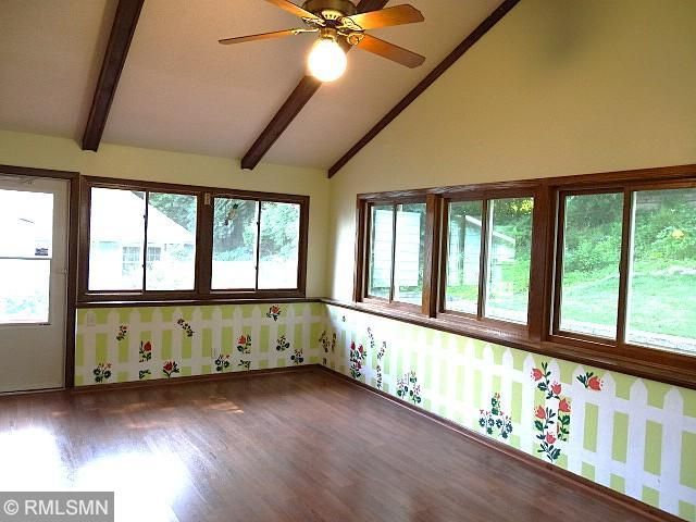 1627 Deerwood Drive, South Saint Paul, MN 55075