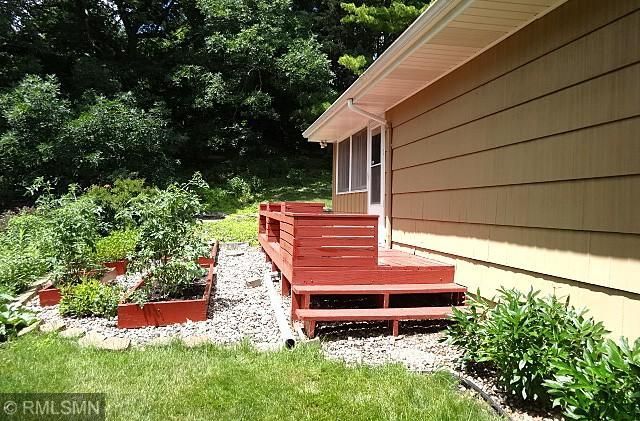 1627 Deerwood Drive, South Saint Paul, MN 55075