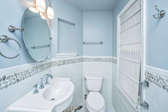 46 Sorento Boulevard, Hanahan, SC 29410