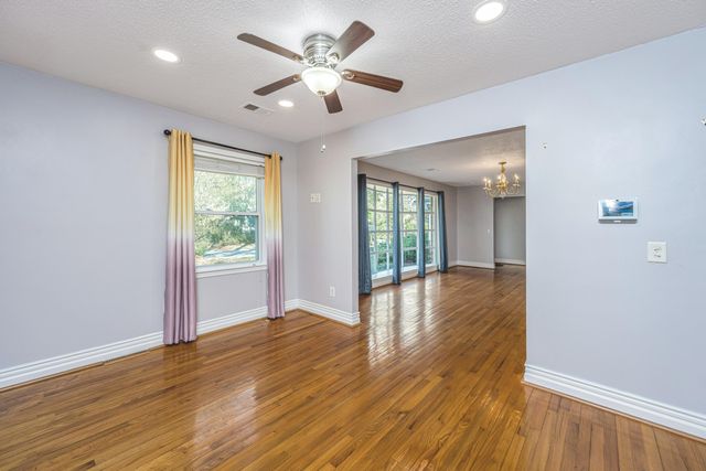 46 Sorento Boulevard, Hanahan, SC 29410