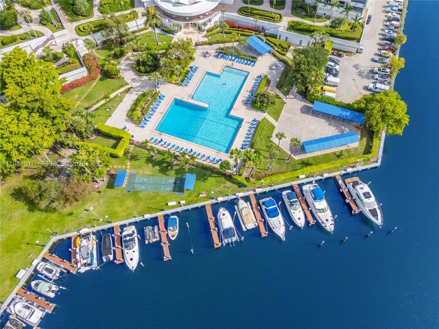 2500 Parkview Dr 509, Hallandale Beach, FL 33009