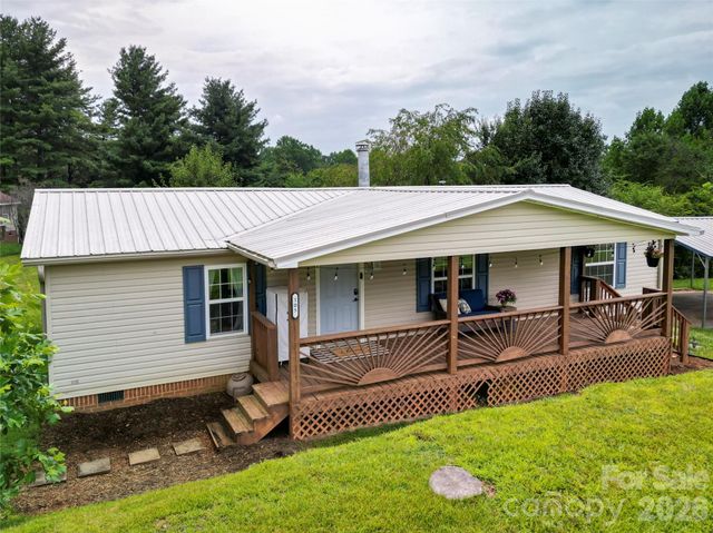 105 Short Meadow Drive, Candler, NC 28715