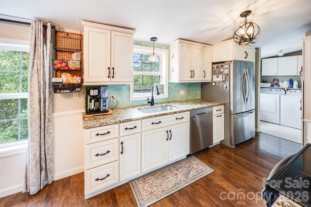 105 Short Meadow Drive, Candler, NC 28715