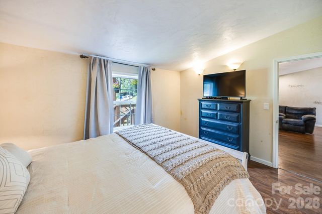 105 Short Meadow Drive, Candler, NC 28715