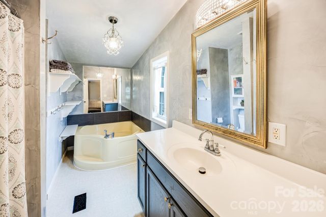105 Short Meadow Drive, Candler, NC 28715