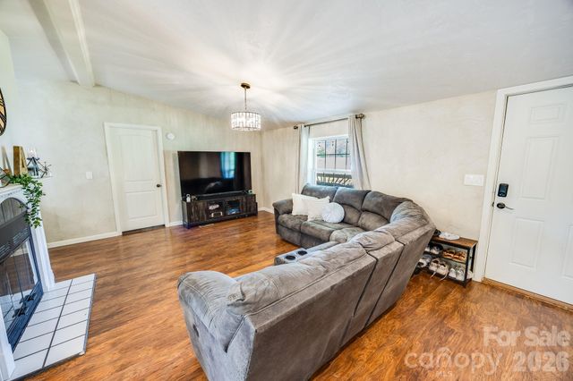 105 Short Meadow Drive, Candler, NC 28715