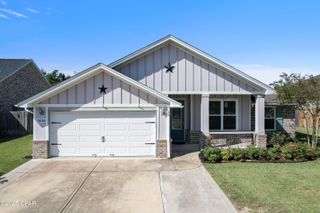 3695 Cedar Park Drive, Panama City, FL 32404