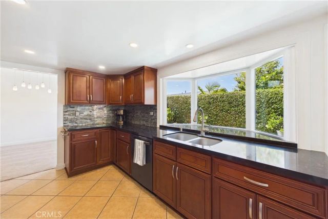 5089 Saratoga Avenue, Cypress, CA 90630