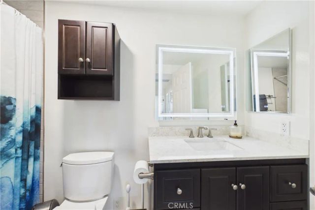 5089 Saratoga Avenue, Cypress, CA 90630