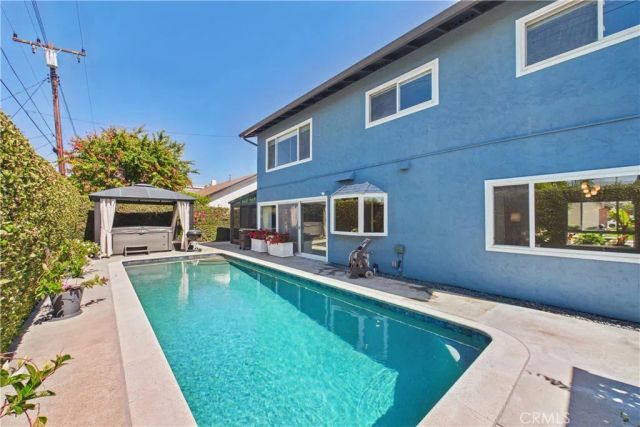 5089 Saratoga Avenue, Cypress, CA 90630