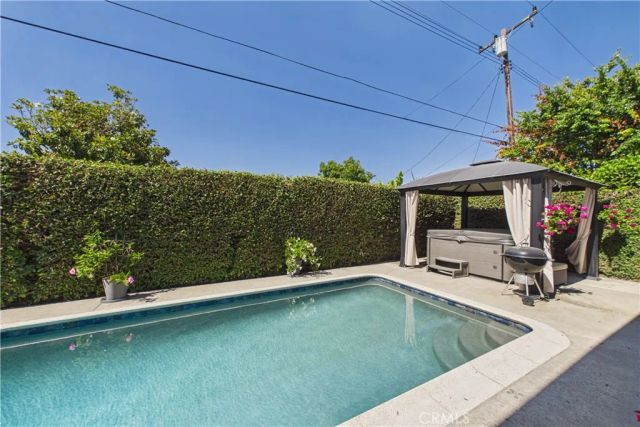5089 Saratoga Avenue, Cypress, CA 90630
