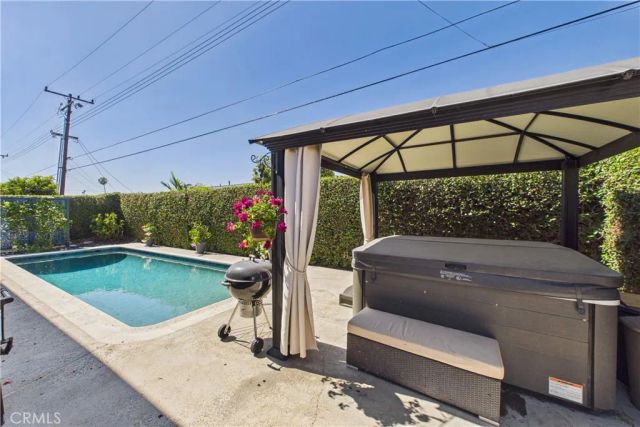 5089 Saratoga Avenue, Cypress, CA 90630