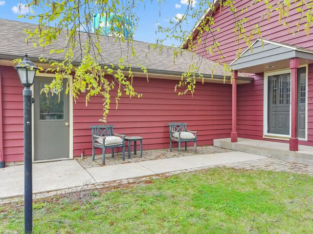 408 Dunford DRIVE, Burlington, WI 53105