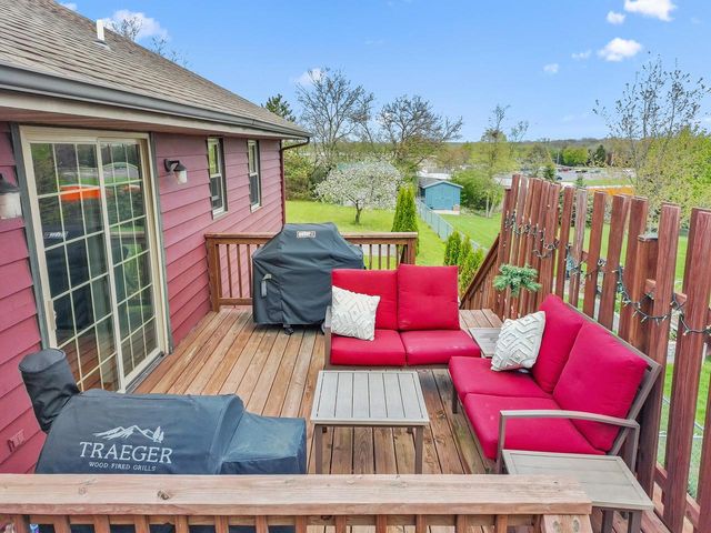 408 Dunford DRIVE, Burlington, WI 53105