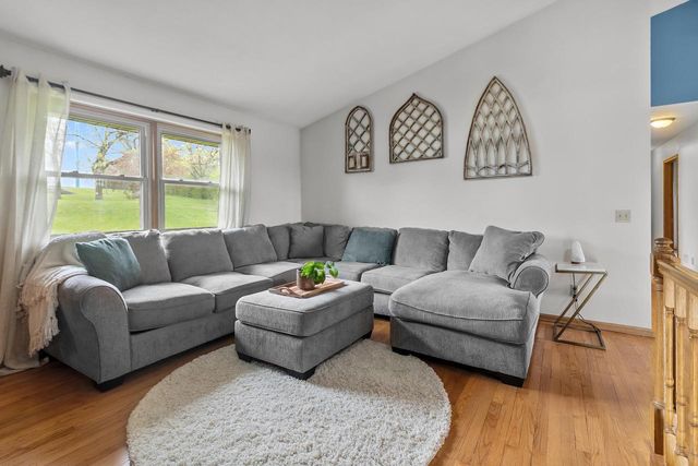 408 Dunford DRIVE, Burlington, WI 53105