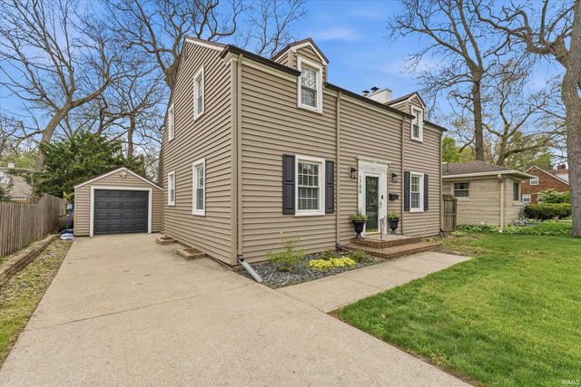 1706 Mckinley Avenue, South Bend, IN 46617