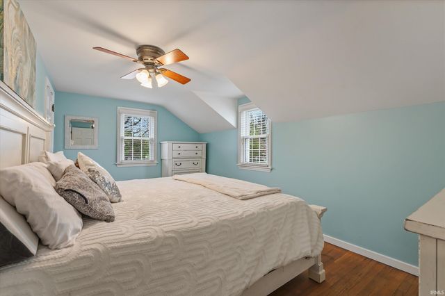 1706 Mckinley Avenue, South Bend, IN 46617