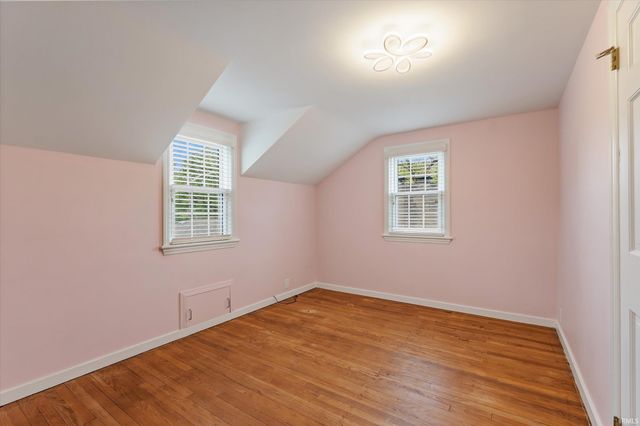 1706 Mckinley Avenue, South Bend, IN 46617