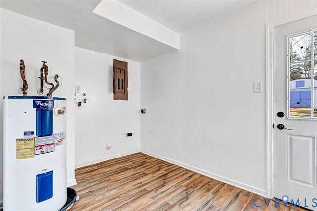 10407 Hollyberry Dr, North Chesterfield, VA 23237