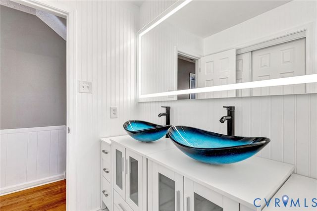 10407 Hollyberry Dr, North Chesterfield, VA 23237