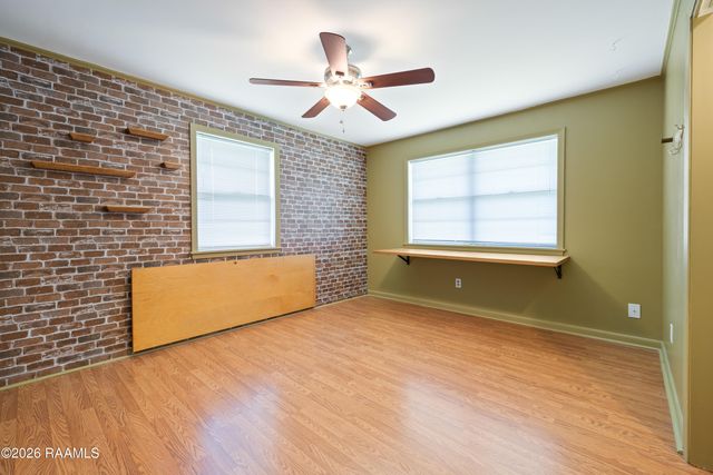 216 Begnaud Drive, Lafayette, LA 70501