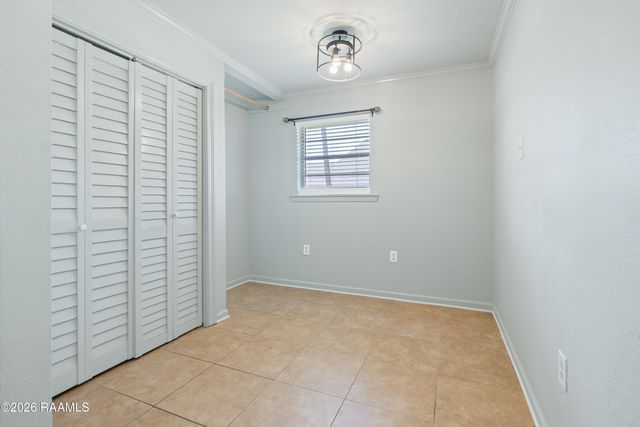 216 Begnaud Drive, Lafayette, LA 70501