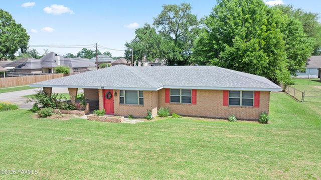 216 Begnaud Drive, Lafayette, LA 70501