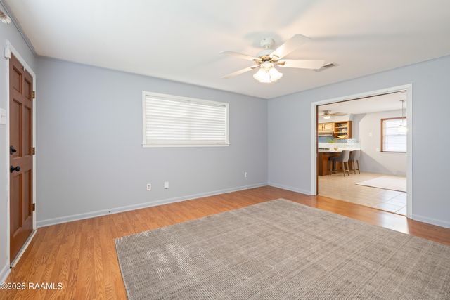 216 Begnaud Drive, Lafayette, LA 70501