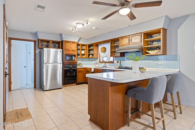216 Begnaud Drive, Lafayette, LA 70501
