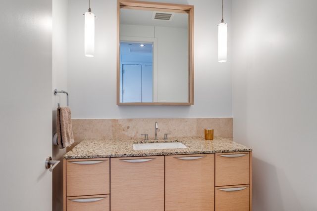 2900 Mckinnon Street 603, Dallas, TX 75201