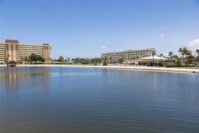 4525 COVE CIRCLE 1107, St Petersburg, FL 33708