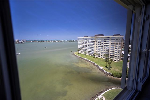 4525 COVE CIRCLE 1107, St Petersburg, FL 33708