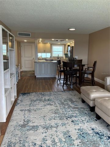 4525 COVE CIRCLE 1107, St Petersburg, FL 33708