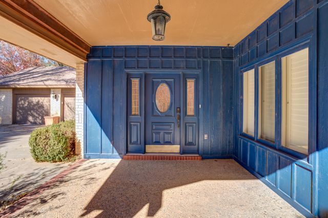 16 S Lakeshore Drive, Ransom Canyon, TX 79366