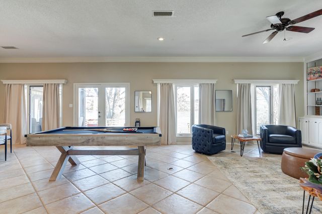 16 S Lakeshore Drive, Ransom Canyon, TX 79366