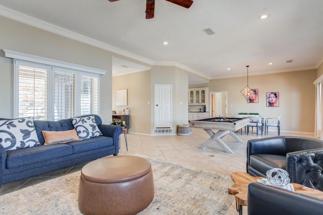 16 S Lakeshore Drive, Ransom Canyon, TX 79366