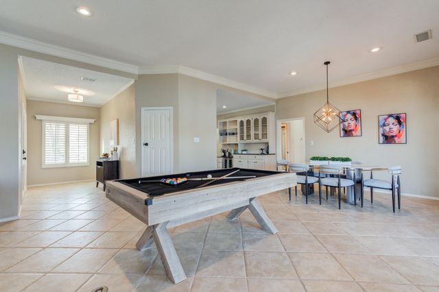 16 S Lakeshore Drive, Ransom Canyon, TX 79366