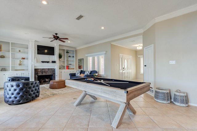 16 S Lakeshore Drive, Ransom Canyon, TX 79366