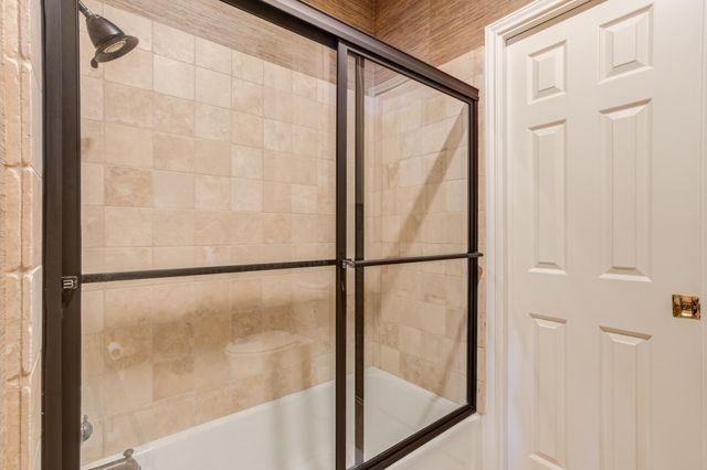 16 S Lakeshore Drive, Ransom Canyon, TX 79366