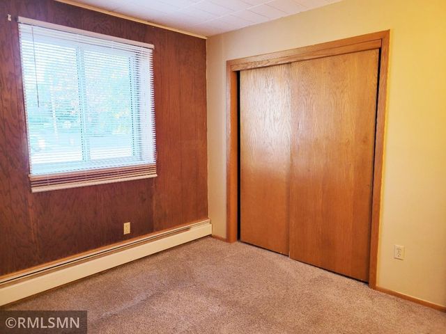 553 1st Avenue S, South Saint Paul, MN 55075