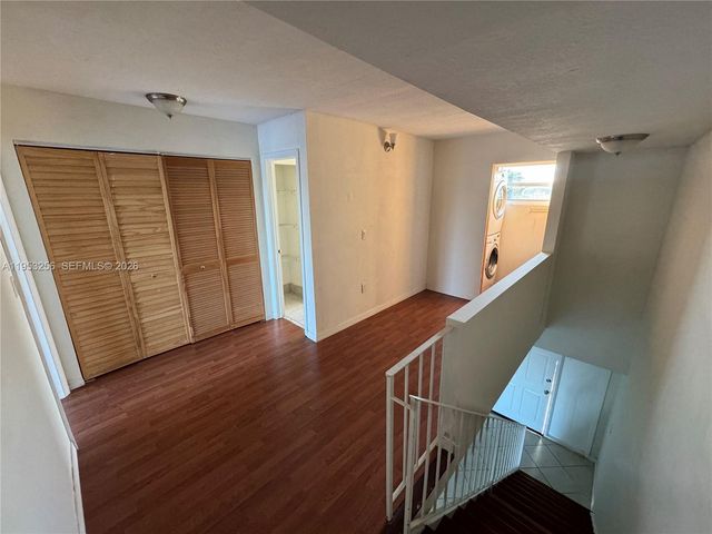 9351 Fontainebleau Blvd B418, Miami, FL 33172